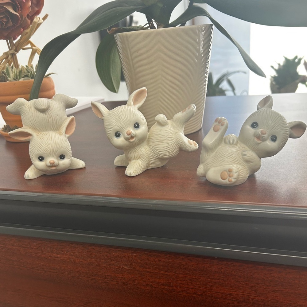 Vintage Homeco Set of three adorable Bunnies. Easter‎ Spring Decor Whimsy